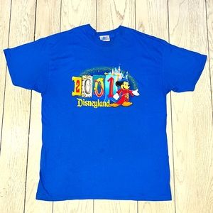 Disney ShortSleeve Shirt Woman Large Disneyland 2001 Resort Mickey Mouse